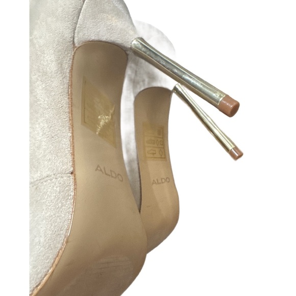 ALDO STRETCH FABRIC BOOTIE WITH HOLD METAL HEEL 
NEW
SIZE 7.5 - Picture 6 of 6